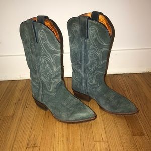 Vintage green suede Frye cowboy boots size 7